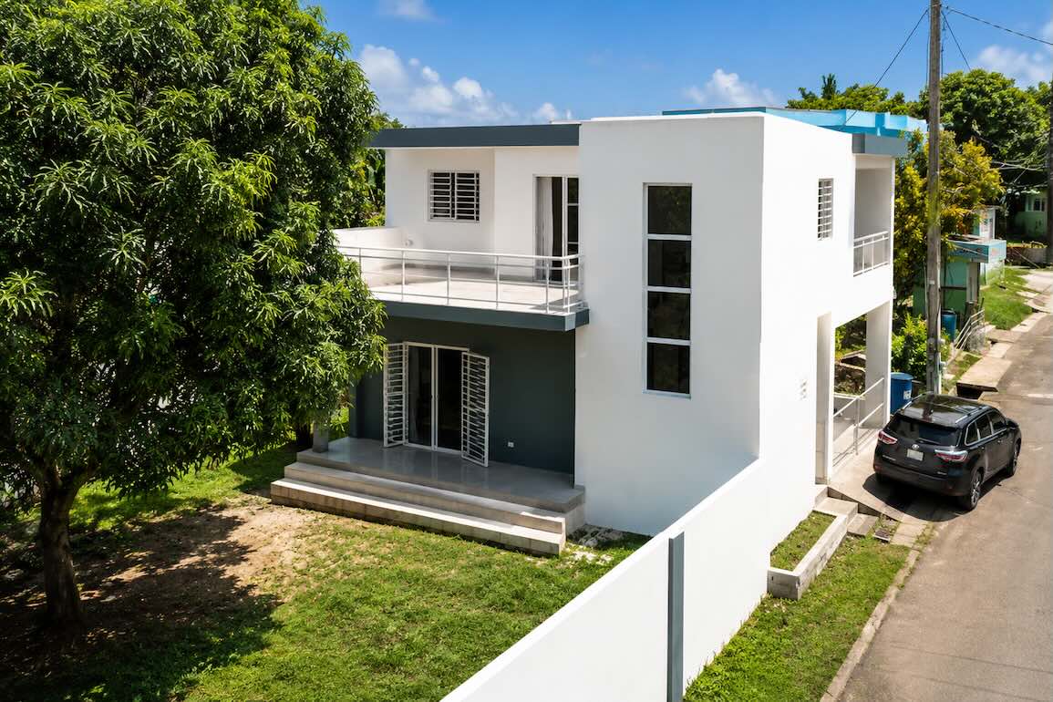 Affordable 3-Bedroom Furnished House for Sale in Sosúa photo 1
