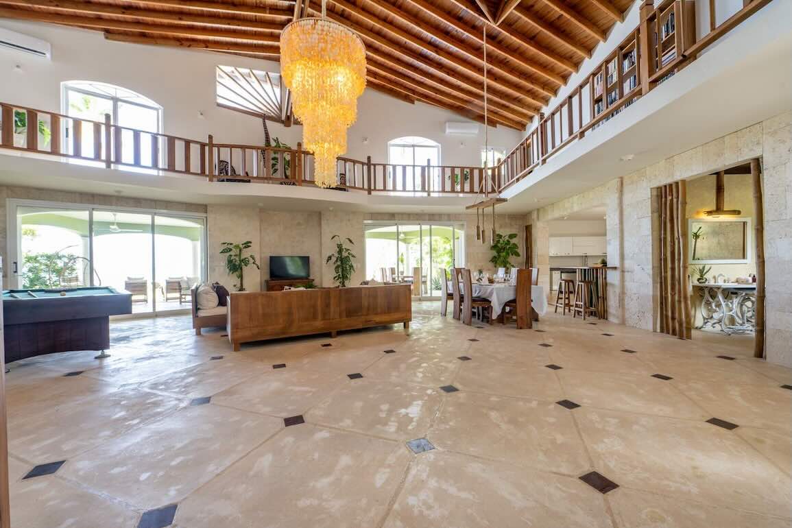 Beachfront 9-Bedroom Villa for Sale in Playa Coson Las Terrenas photo 6