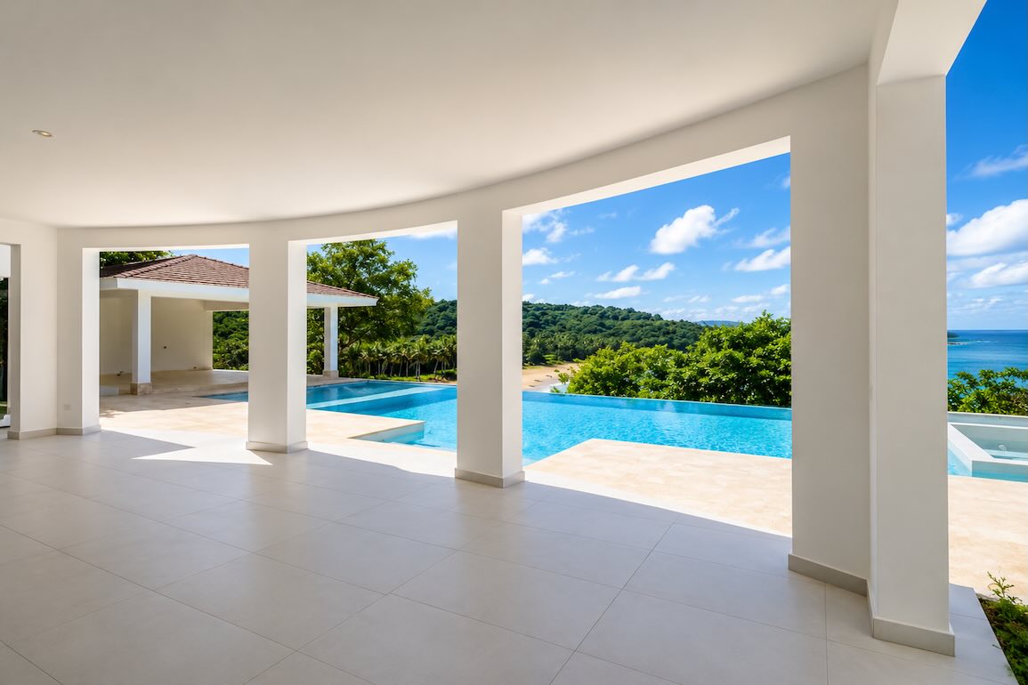 Beachfront Mansion for Sale in Las Terrenas – Cap El Limon photo 3